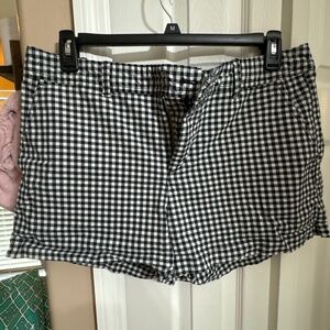 Gap shorts
